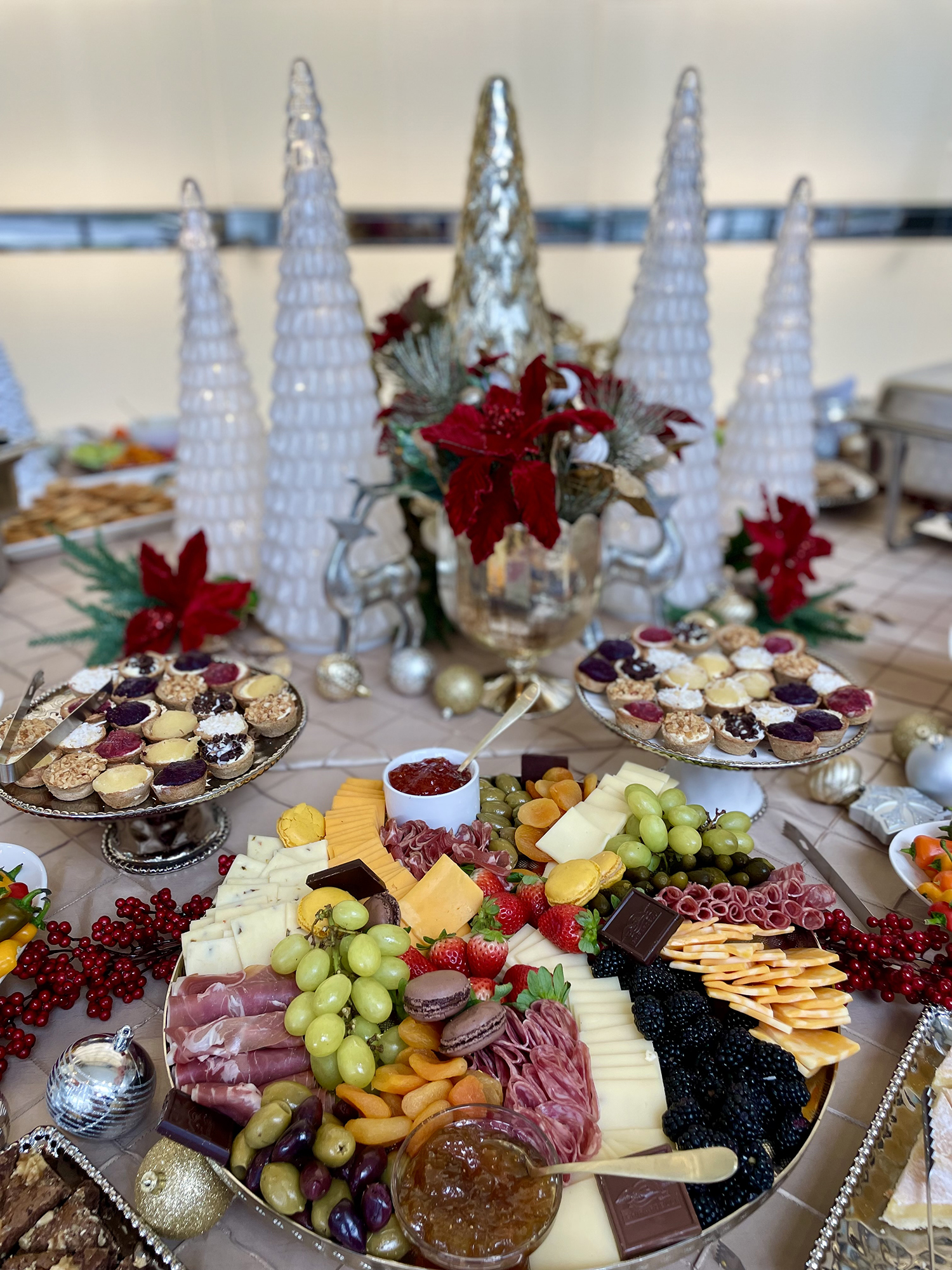 Skyline Events and Socials Holiday Charcuterie