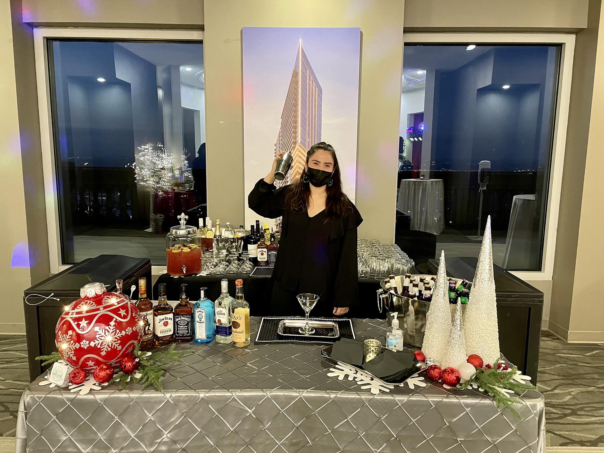 Skyline Events and Socials Holiday Drinks