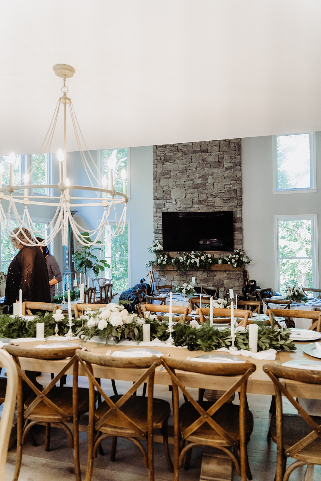 Skyline Events and Socials Florals for indoor wedding reception