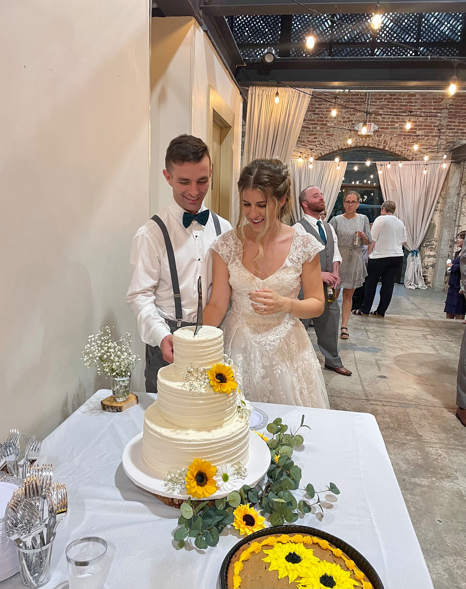 Skyline Events and Socials Sunflower Wedding Cake