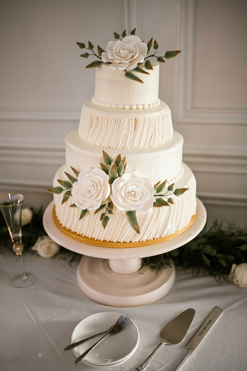 Skyline Events and Socials Wedding Cake Flowers for Decor